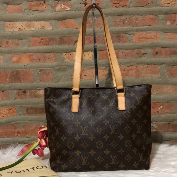 Louis Vuitton Handbags - 🌟authentic louis vuitton bag